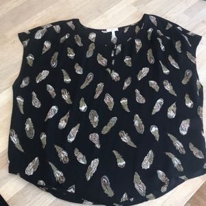 Joie black feather print short sleeve blouse. L